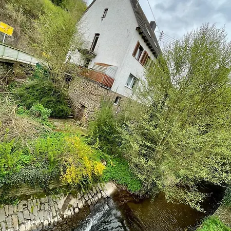 Moselblick Maisonette - Kino Lounge - Klima